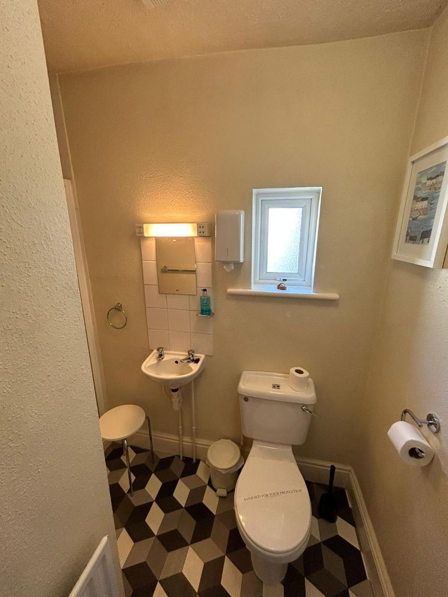 The Lyndhurst Guest House Great Yarmouth Room photo